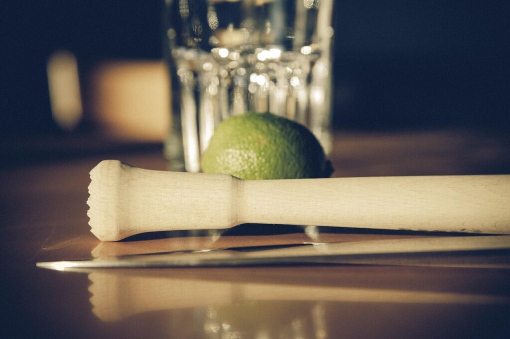 Cachaça: cos’è, come si beve e in cosa è diversa dal rum