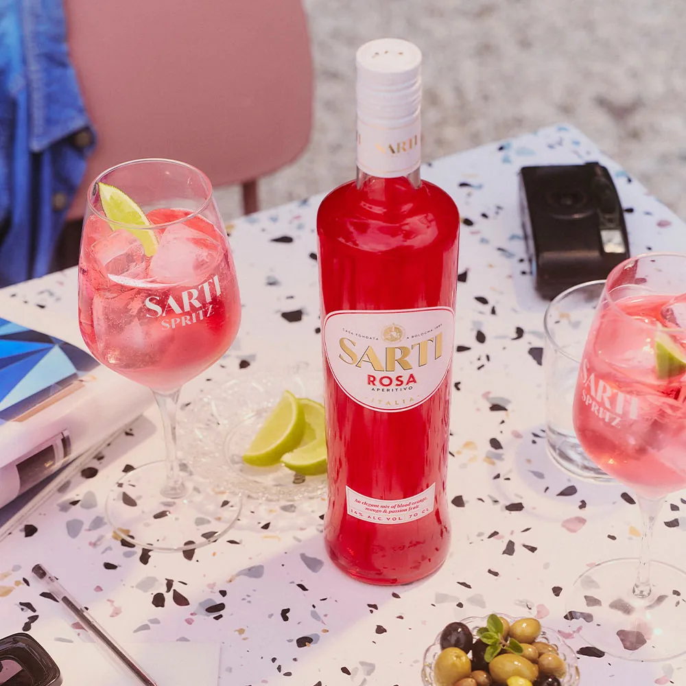 Sarti Rosa: che cos’è, quanti gradi ha e come si fa lo Sarti Spritz